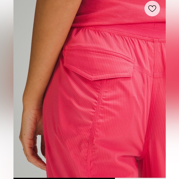 NWT Lululemon Dance Studio Relaxed Fit MR Cargo Jogger Glaze Pink - Picture 3 of 9